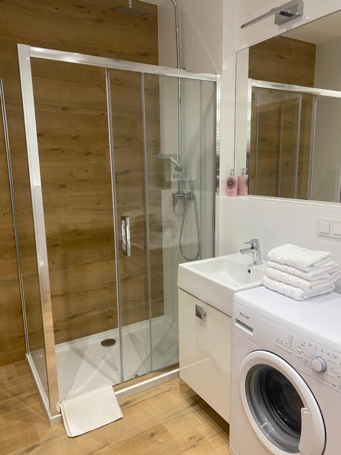 Apartamenty Bruno I Bianca W Symphony Modern Tower Gdynia 2 I 3 Pietro エクステリア 写真